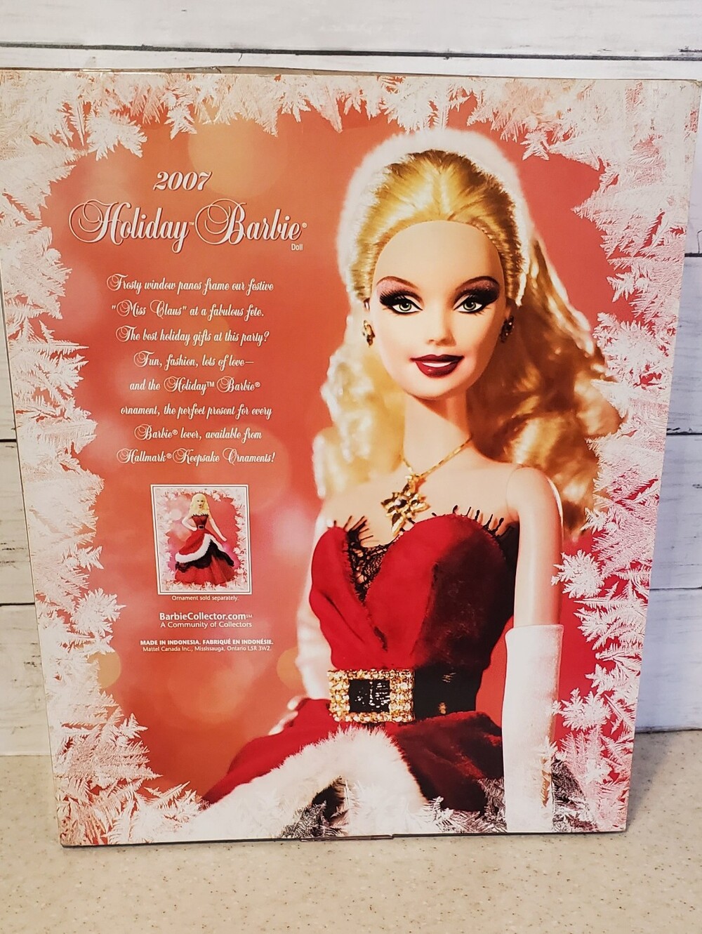 2007 Holiday Barbie Collector Doll Christmas Red Velvet Dress NRFB Mattel Sealed - Picture 4 of 7